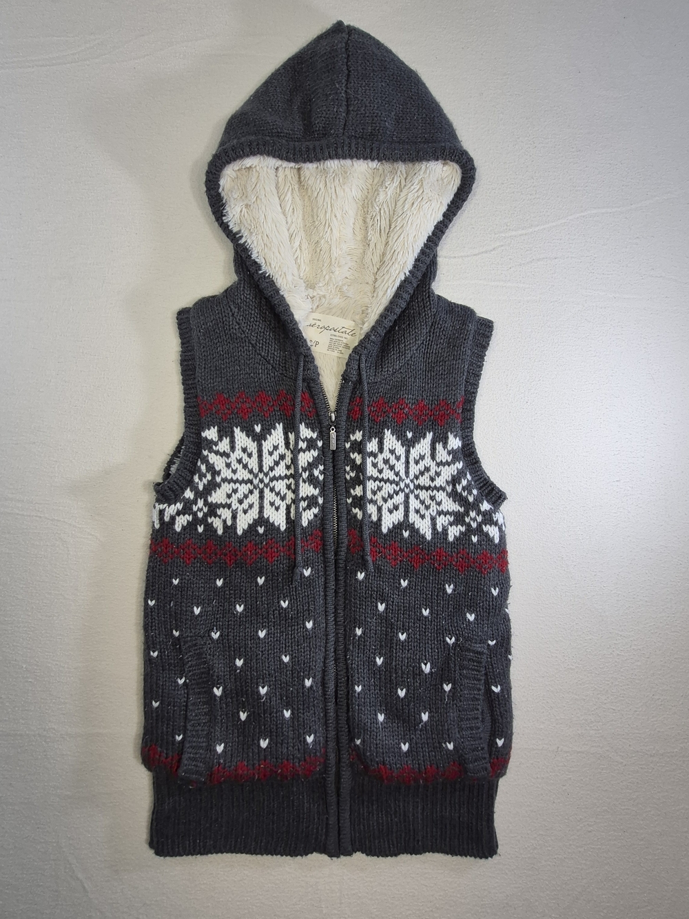 Aeropostale Gray Hooded Zip-Up Sweater Vest with White Snowflake and Red Accents
